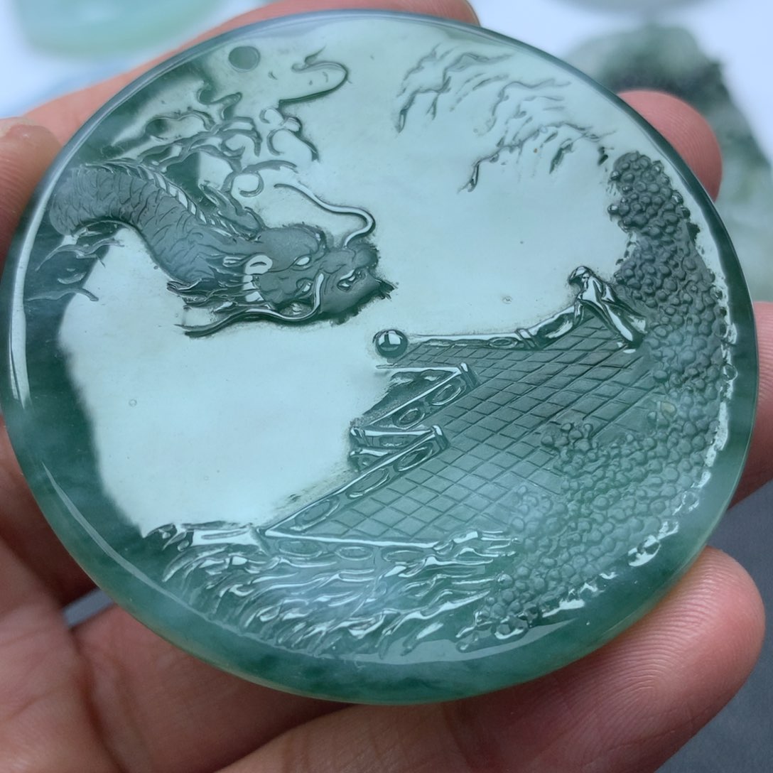 翡翠颈饰未镶嵌缅甸天然A货翡翠