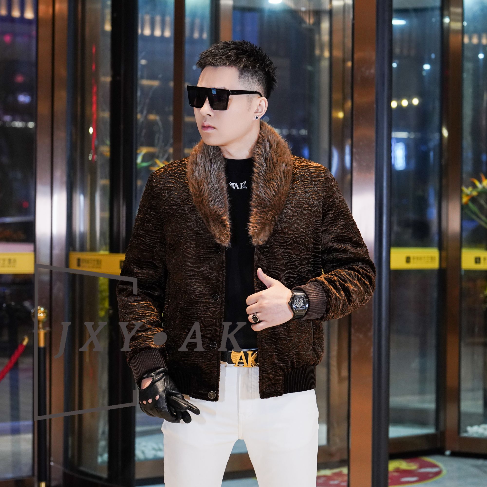 2025冬季男士老钱感贵气水波纹海狸毛加厚外套鹅绒蓄热保暖羽绒服