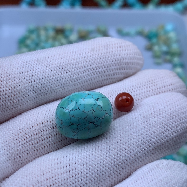 南红玛瑙未镶嵌珠宝奇石