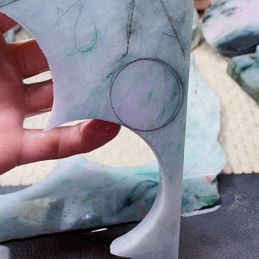 翡翠未镶嵌颈饰888