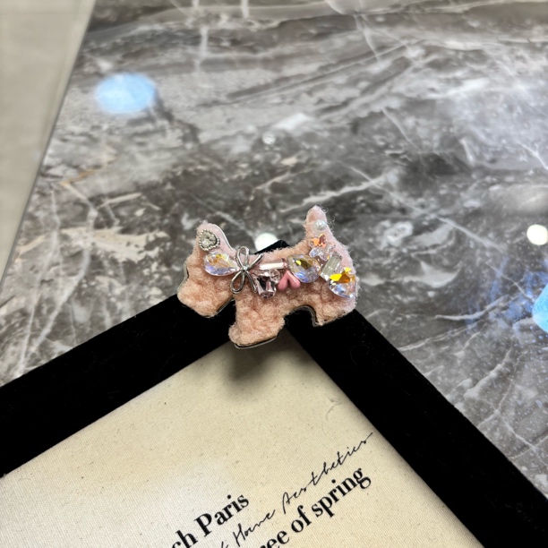 蝴蝶结粉小狗发夹FJ1739（一个）