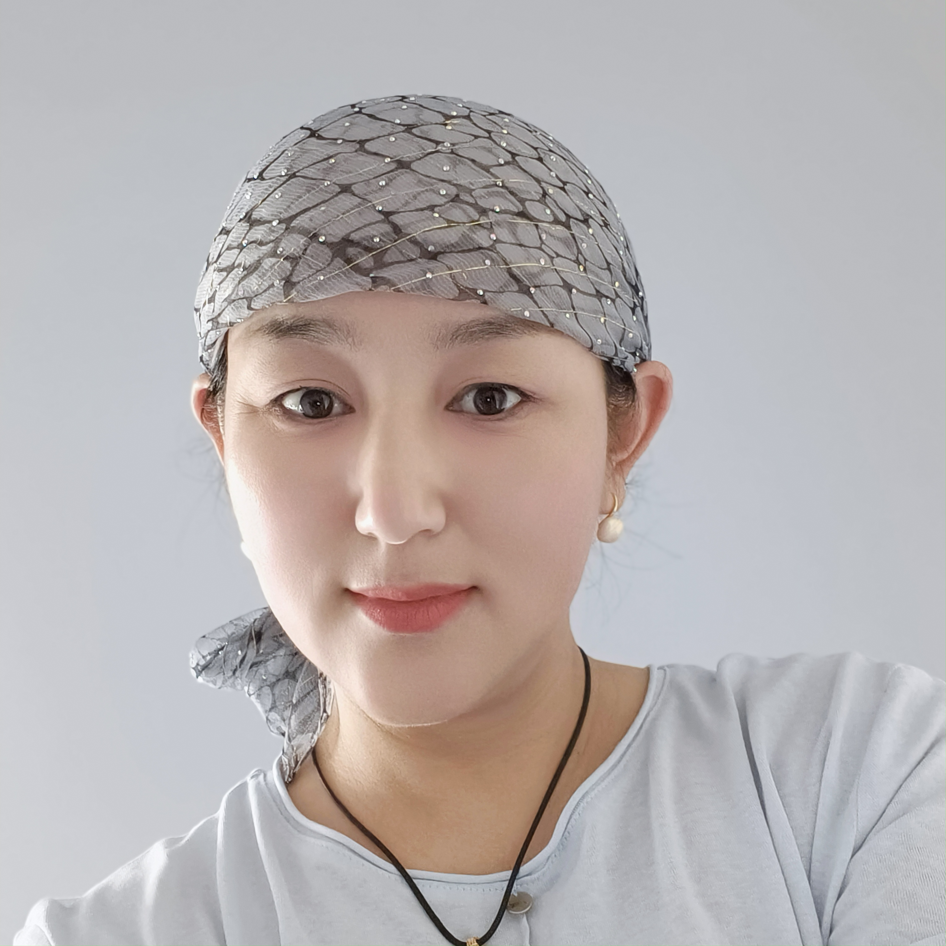 泡泡纱烫钻蕾丝方巾春夏款轻薄透气围巾女士