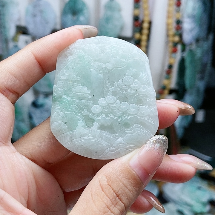 翡翠未镶嵌颈饰翡翠