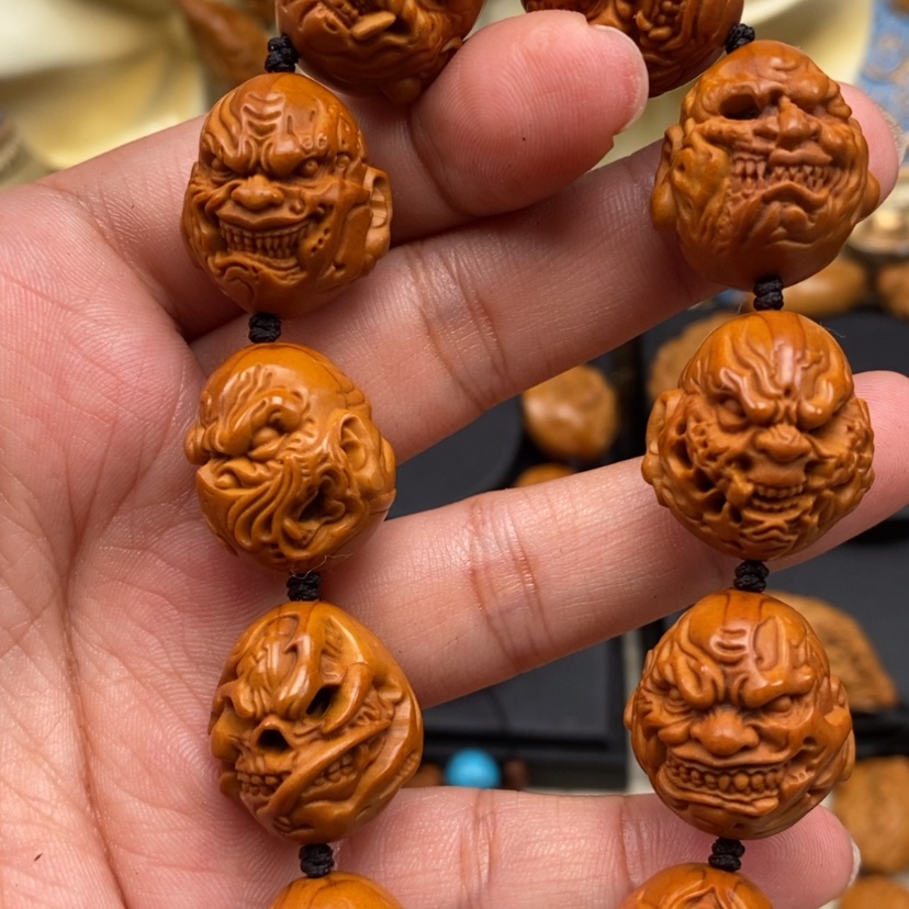 【闪购商品】橄榄核手串山****虎橄榄手工雕刻工艺