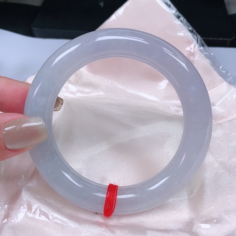 【闪购商品】翡翠手镯未镶嵌，