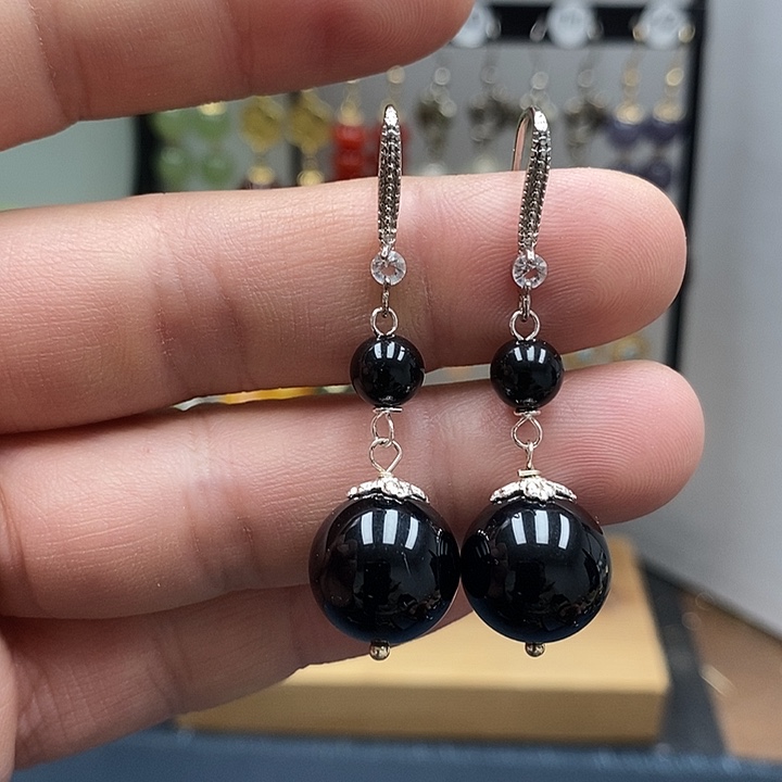 黑曜岩银S925镶嵌耳饰尺寸14mm
