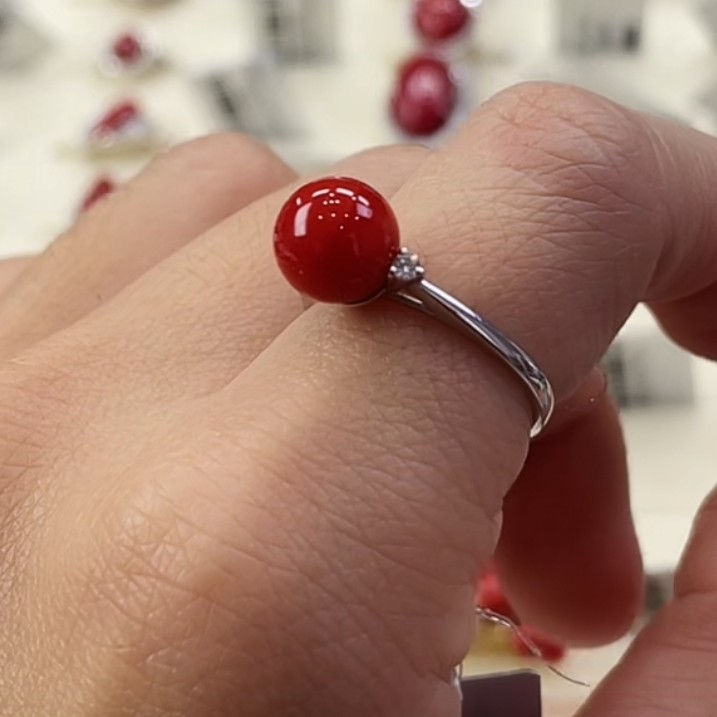 天然宝石红珊瑚戒指