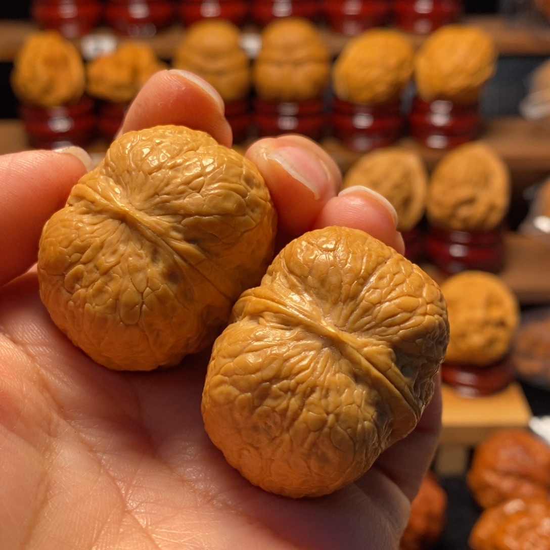 把件文玩核桃发尊元宝39尺