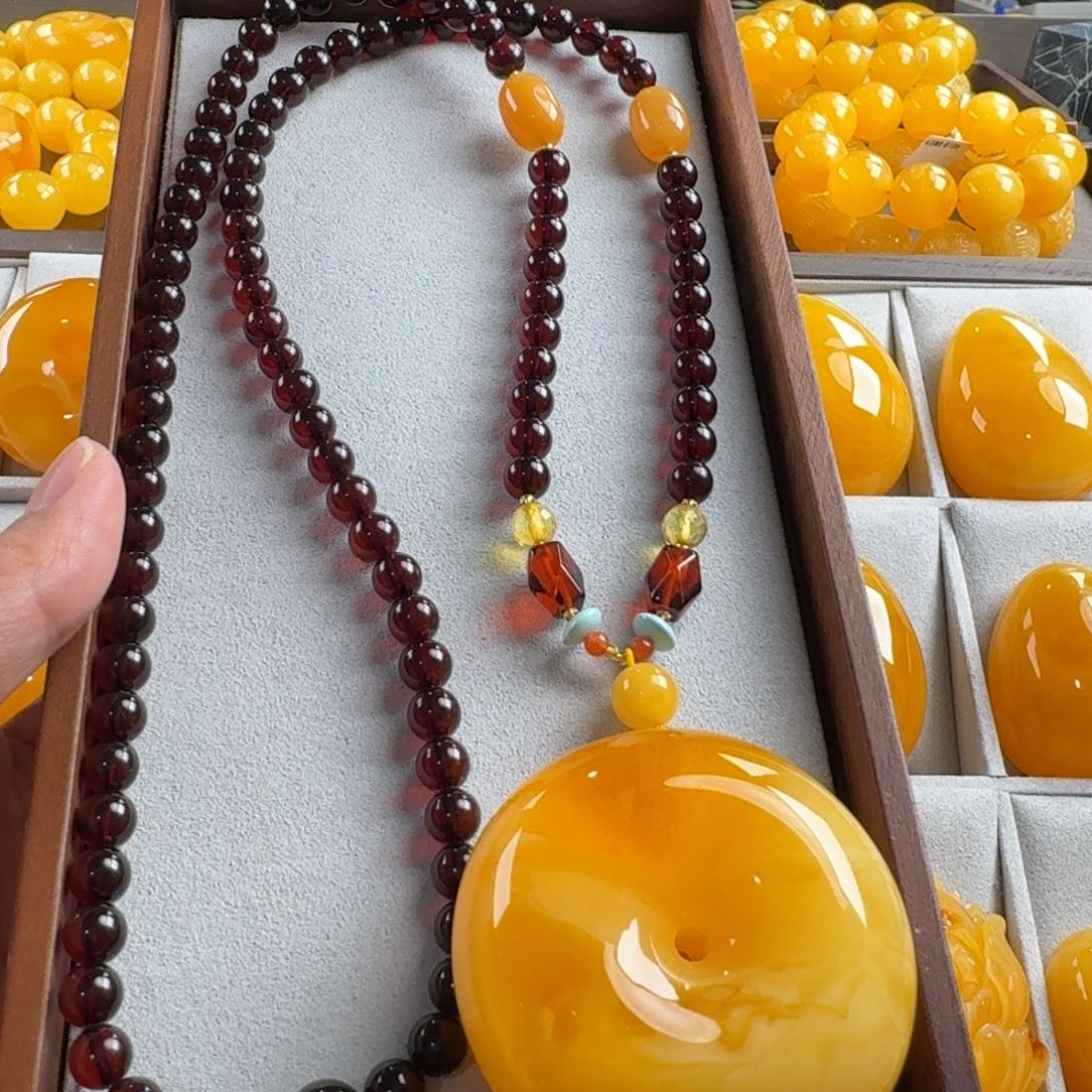 蜜蜡毛衣链未镶嵌