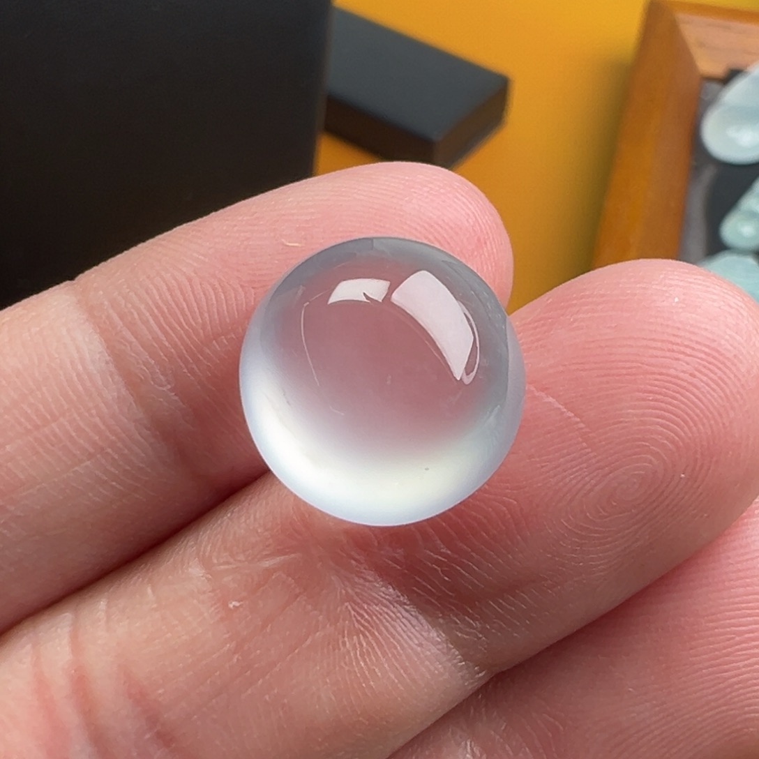 翡翠颈饰未镶嵌蛋面14.4