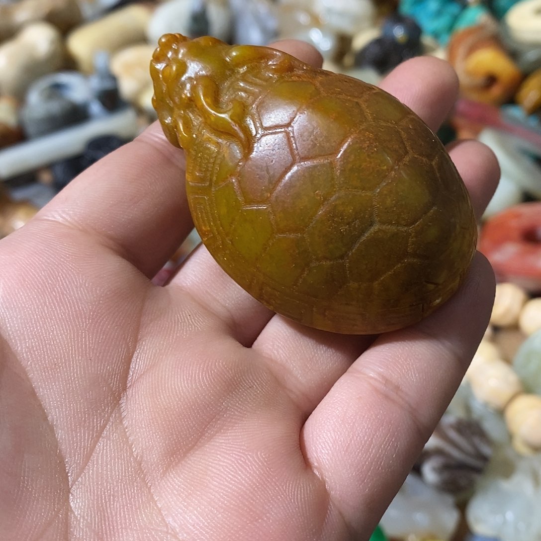 和田玉（糖玉）未镶嵌挂件