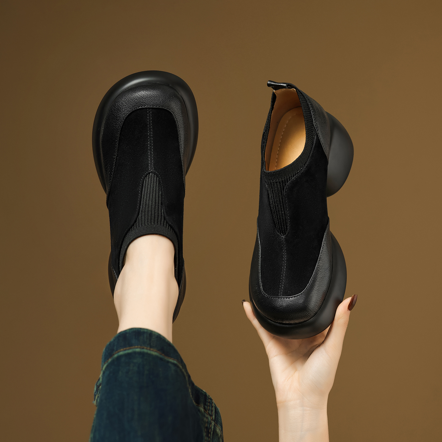 2025年新款头层羊皮跟高6公分休闲单鞋时尚百搭女士黑色真皮粗跟