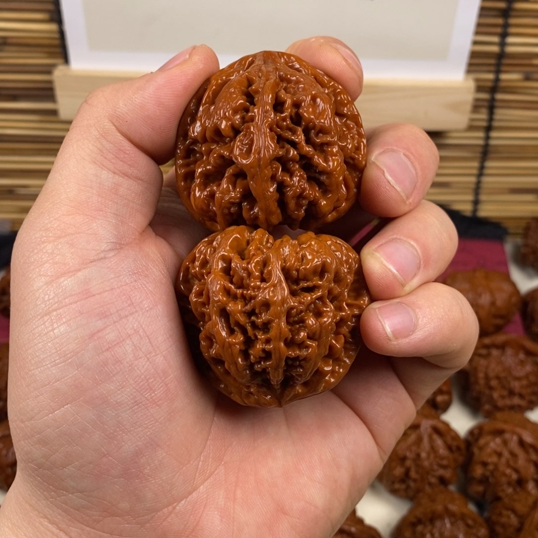 桃核吊坠灬**灬打不进大不进