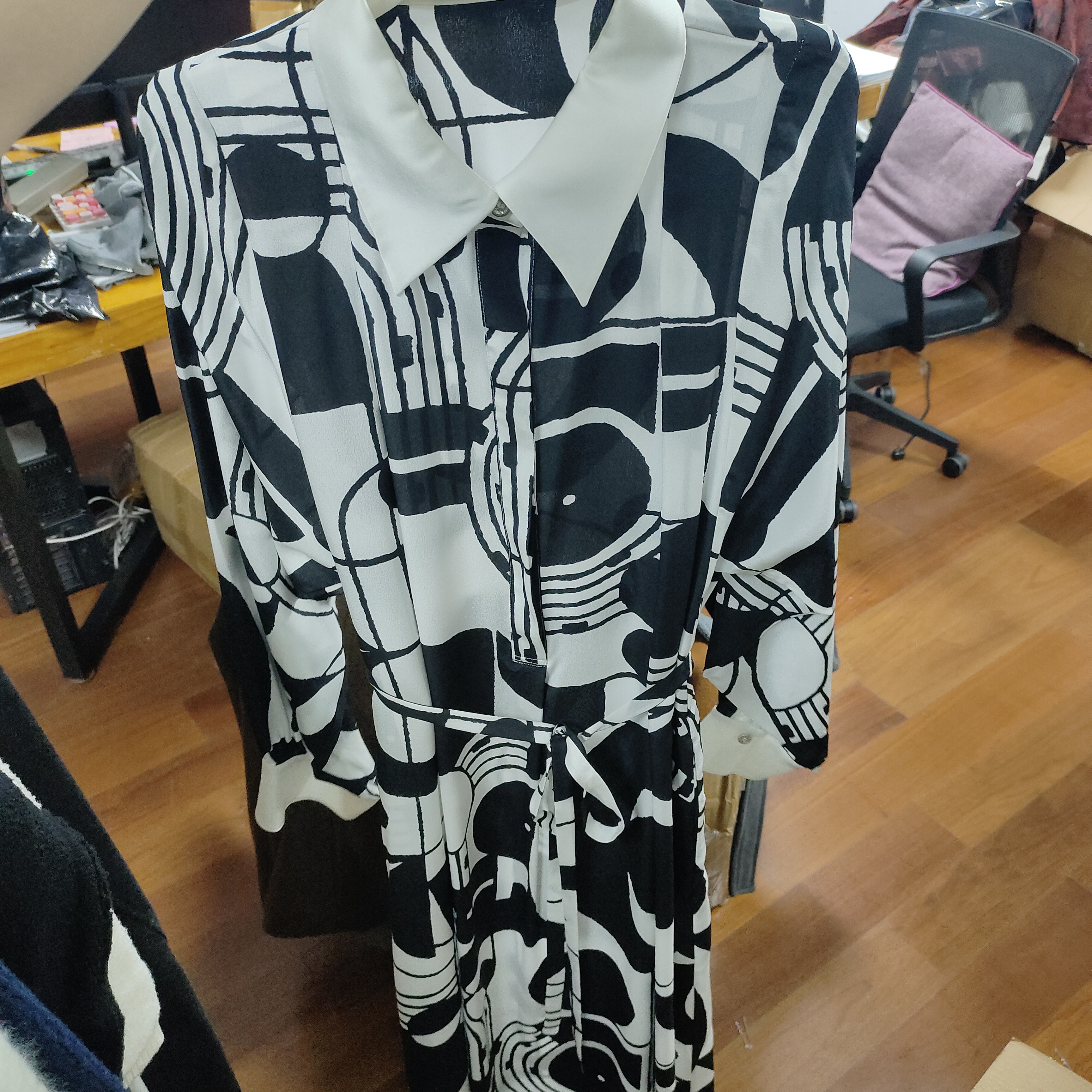 西装领接头印花连衣裙F771