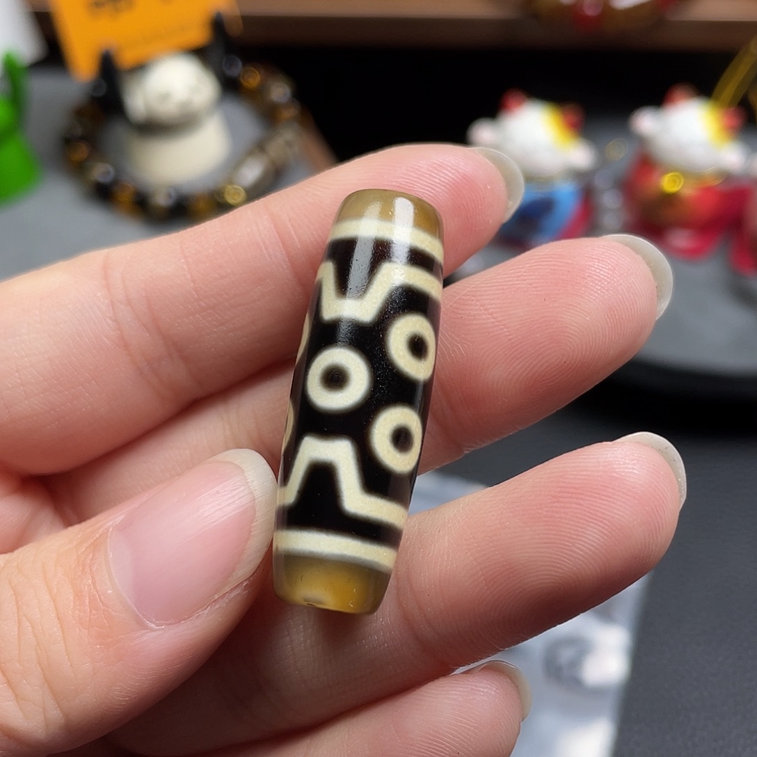 七***代玛瑙/玉髓未镶嵌颈饰