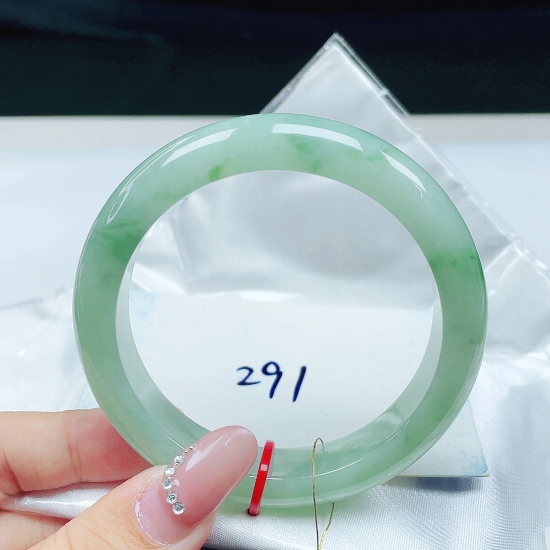 翡翠未镶嵌手镯 正圈57+