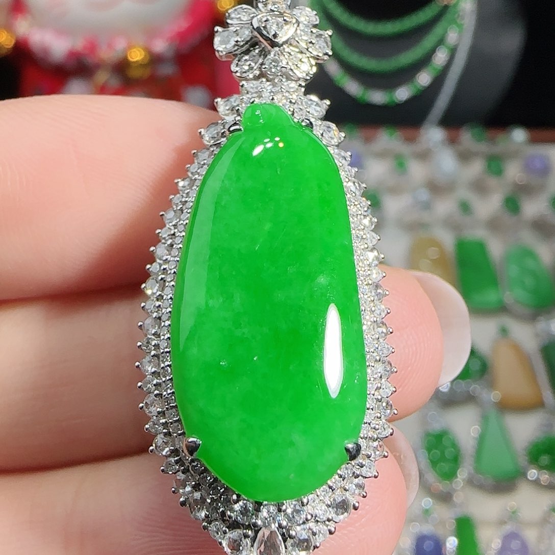 翡翠18K金镶嵌吊坠(不含链)