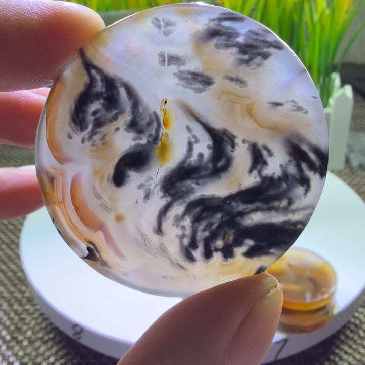 玉***鹿未镶嵌摆件玛瑙/玉髓
