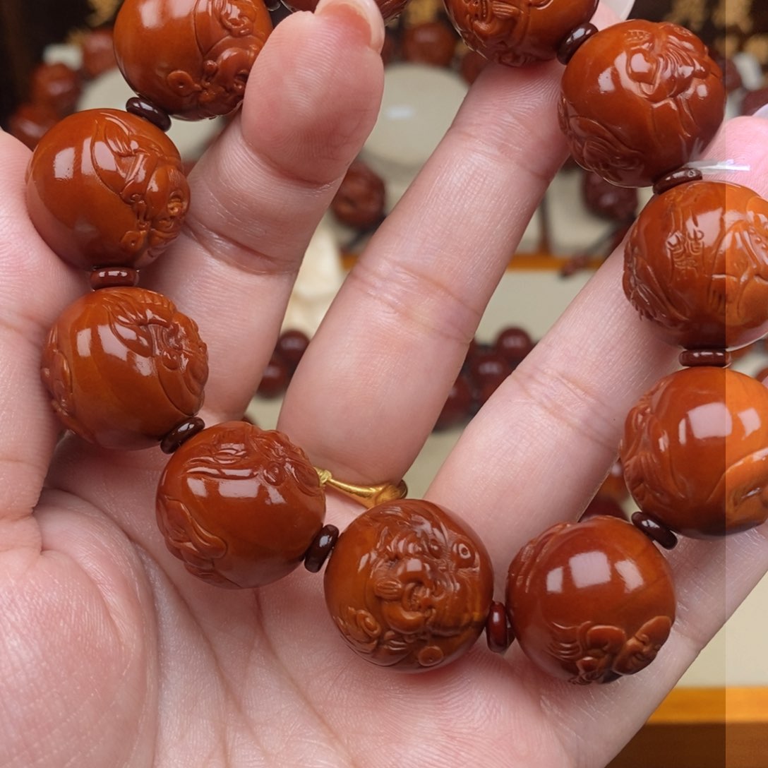 橄榄核吊坠逝**年正圆财迷