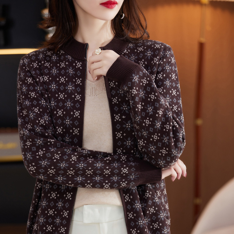 纯棉新疆棉 七针加厚立领拉链开衫女长袖加厚毛衣拼色针织外套