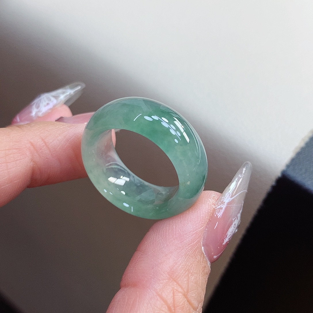 翡翠戒指未镶嵌20号