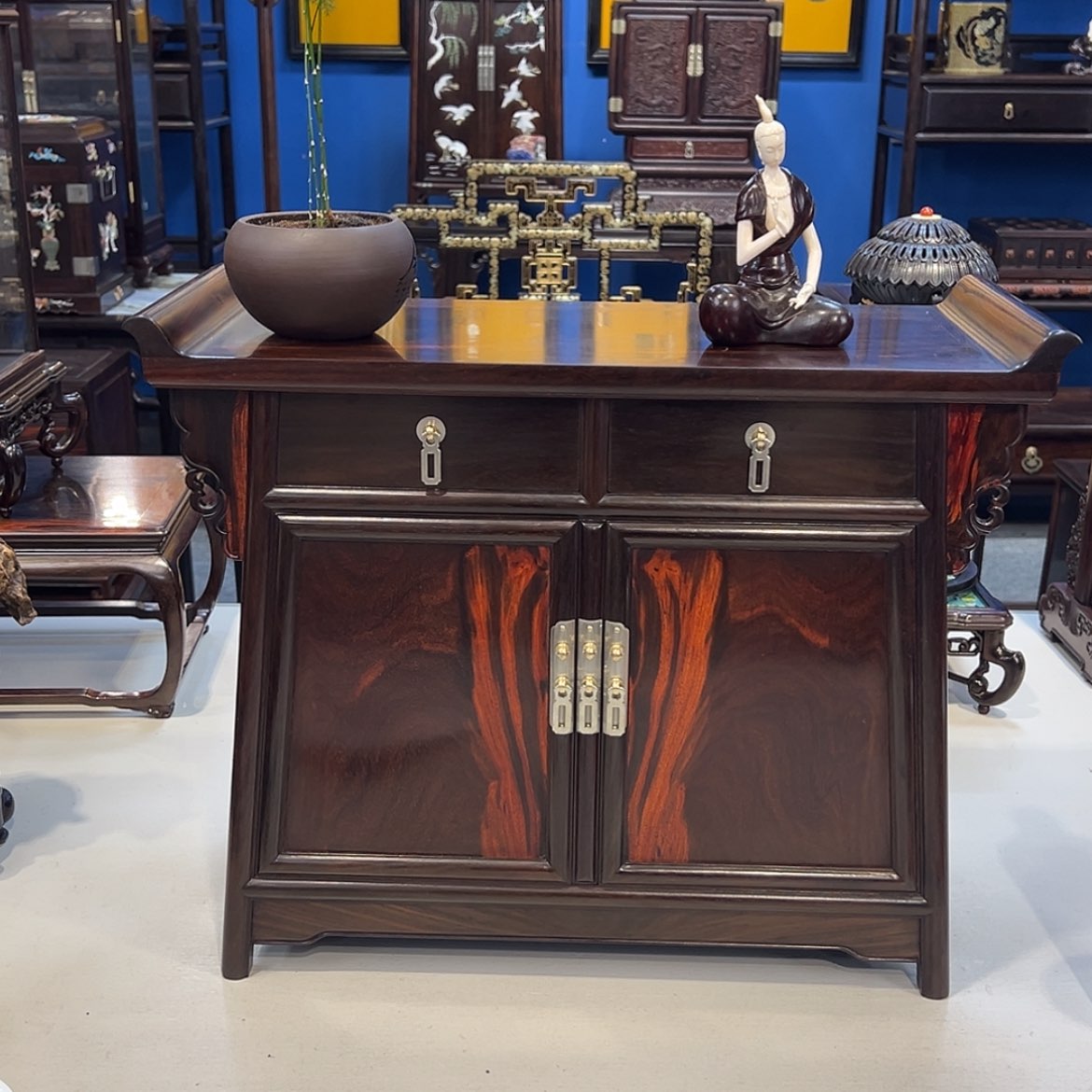 【闪购商品】红酸枝木类成套家具茶柜