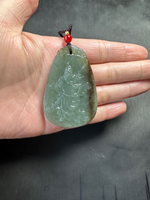 和田玉新疆且末糖关公牌子