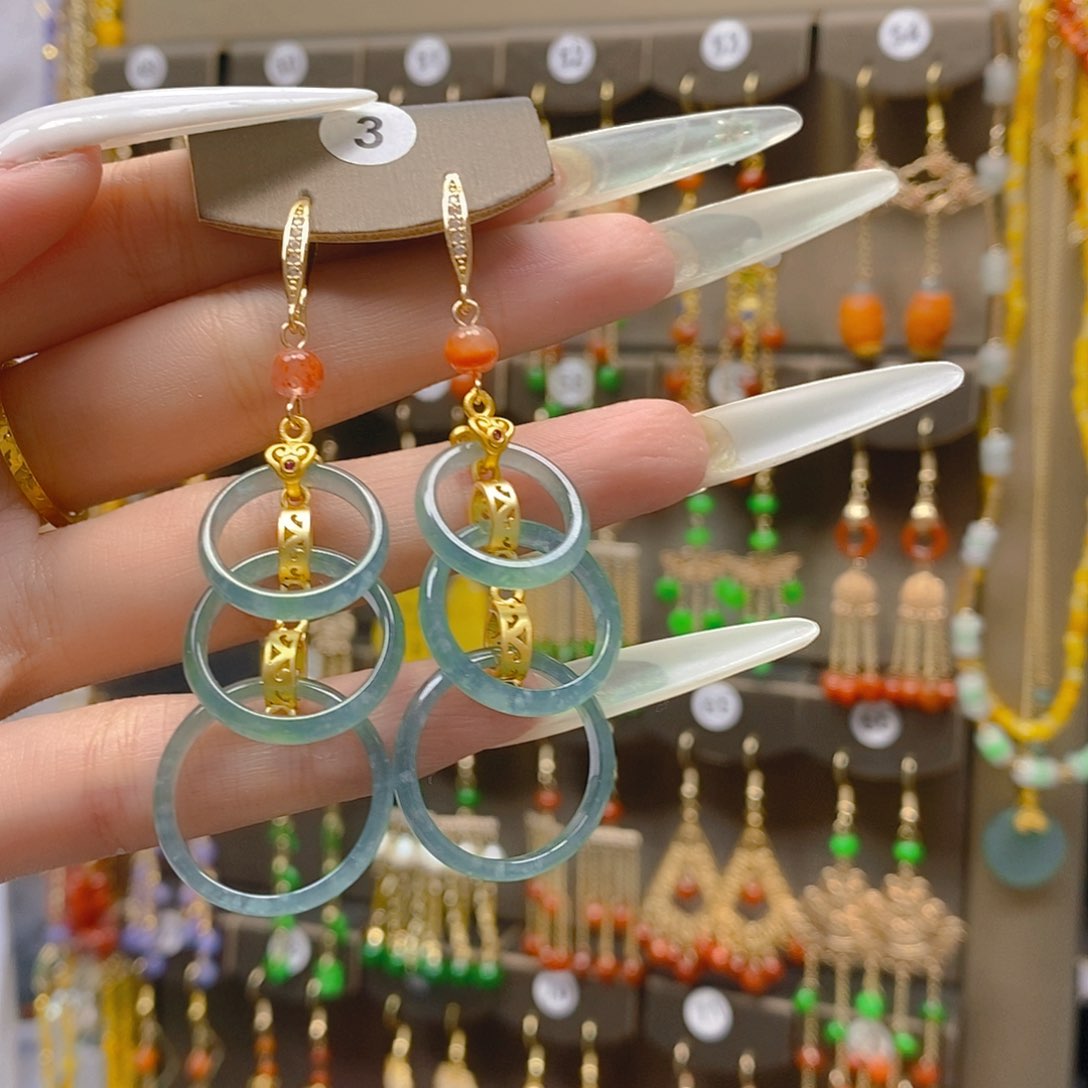 翡翠合金耳饰翡翠