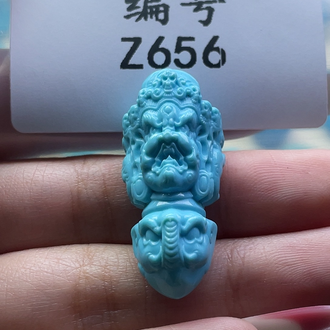 落***风绿松石未镶嵌颈饰