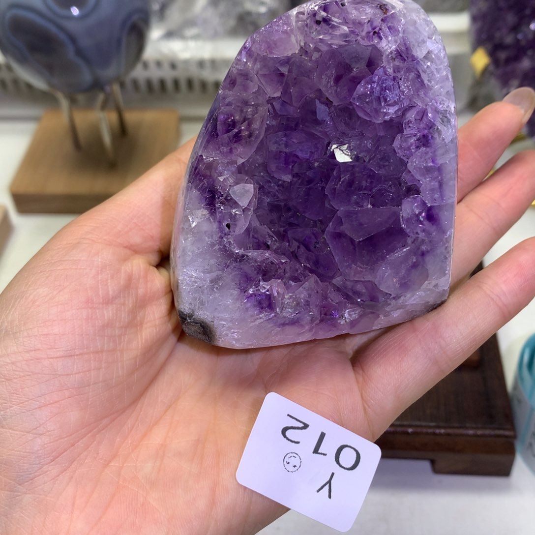 水晶摆件未镶嵌水晶