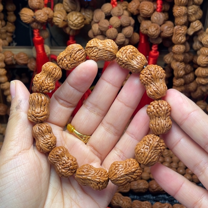 菩提籽类龙纹桃枭挂件