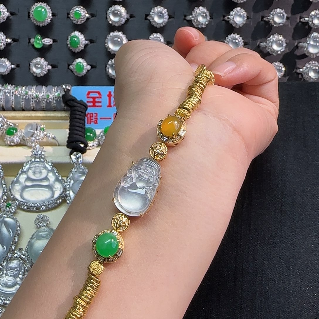 翡翠18K金镶嵌手链盘缠