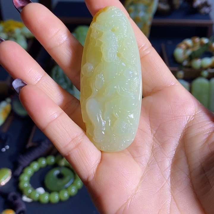 和田玉颈饰未镶嵌用****4