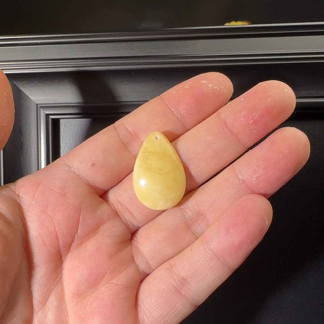 琥珀未镶嵌手串05