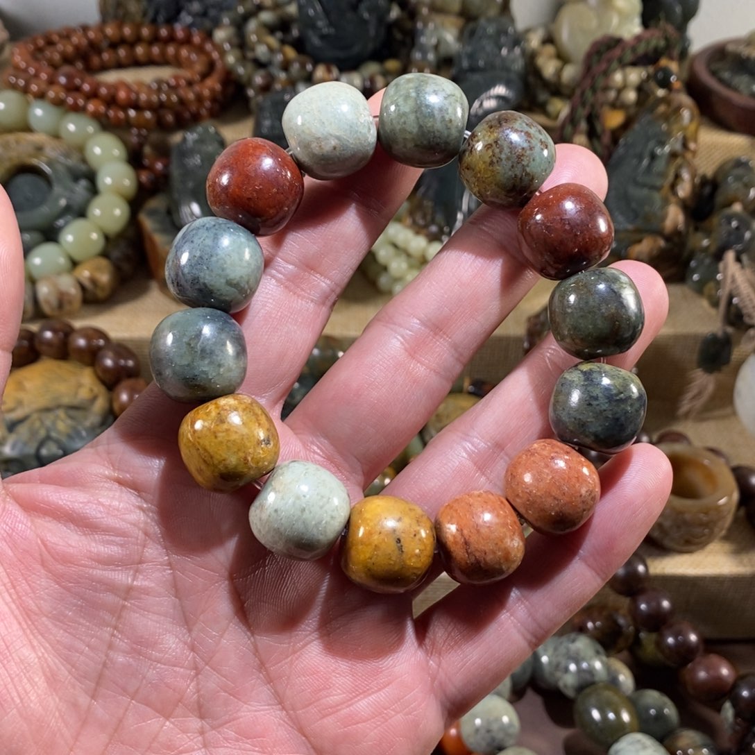 岫岩河磨玉（透闪石质玉）未镶嵌挂件