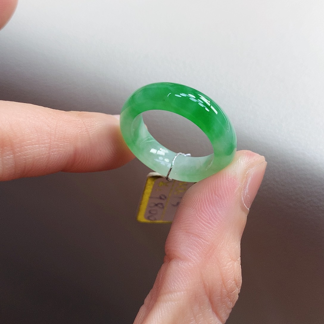 翡翠戒指未镶嵌15号