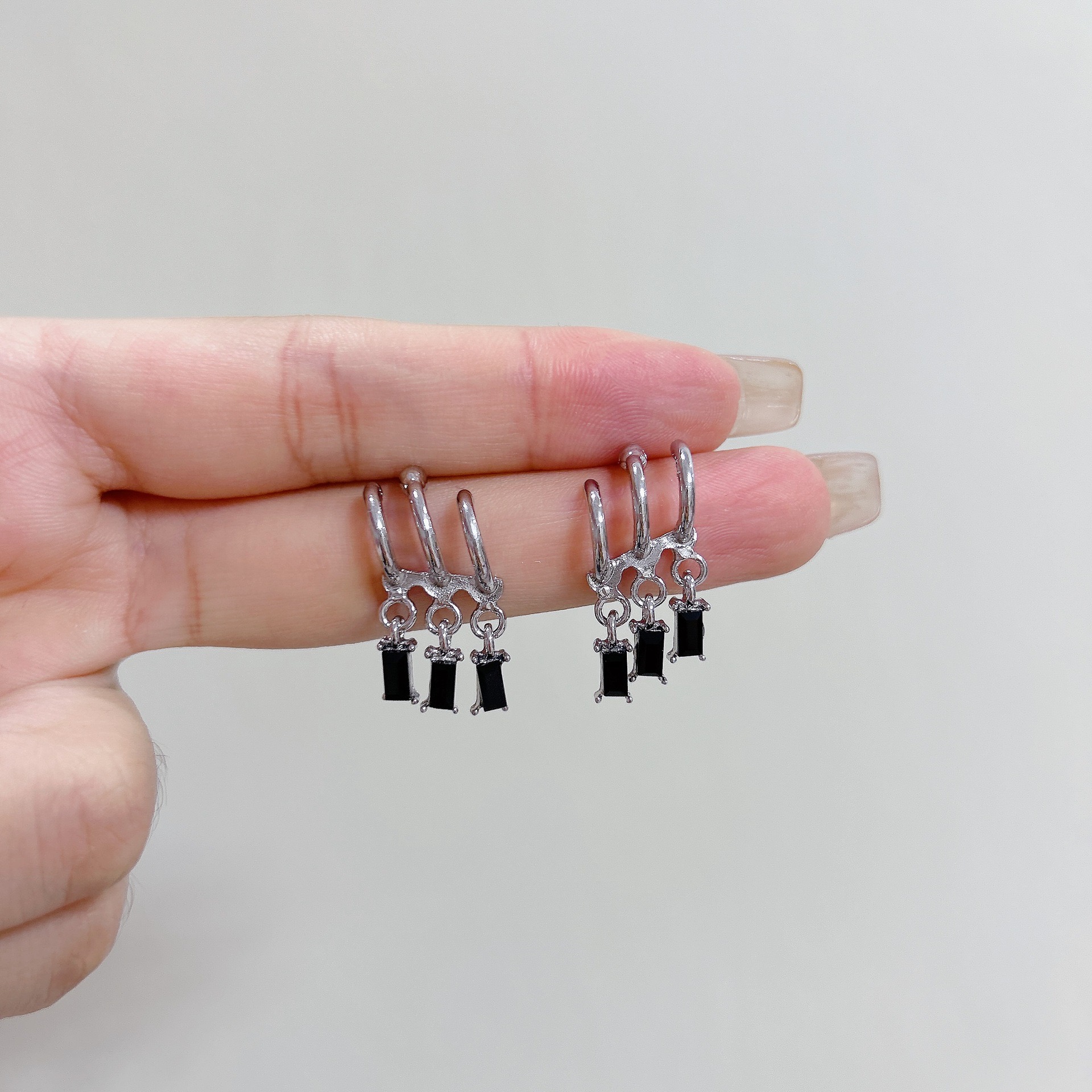 合金甜酷黑色方块耳环女个性时尚耳饰XC870