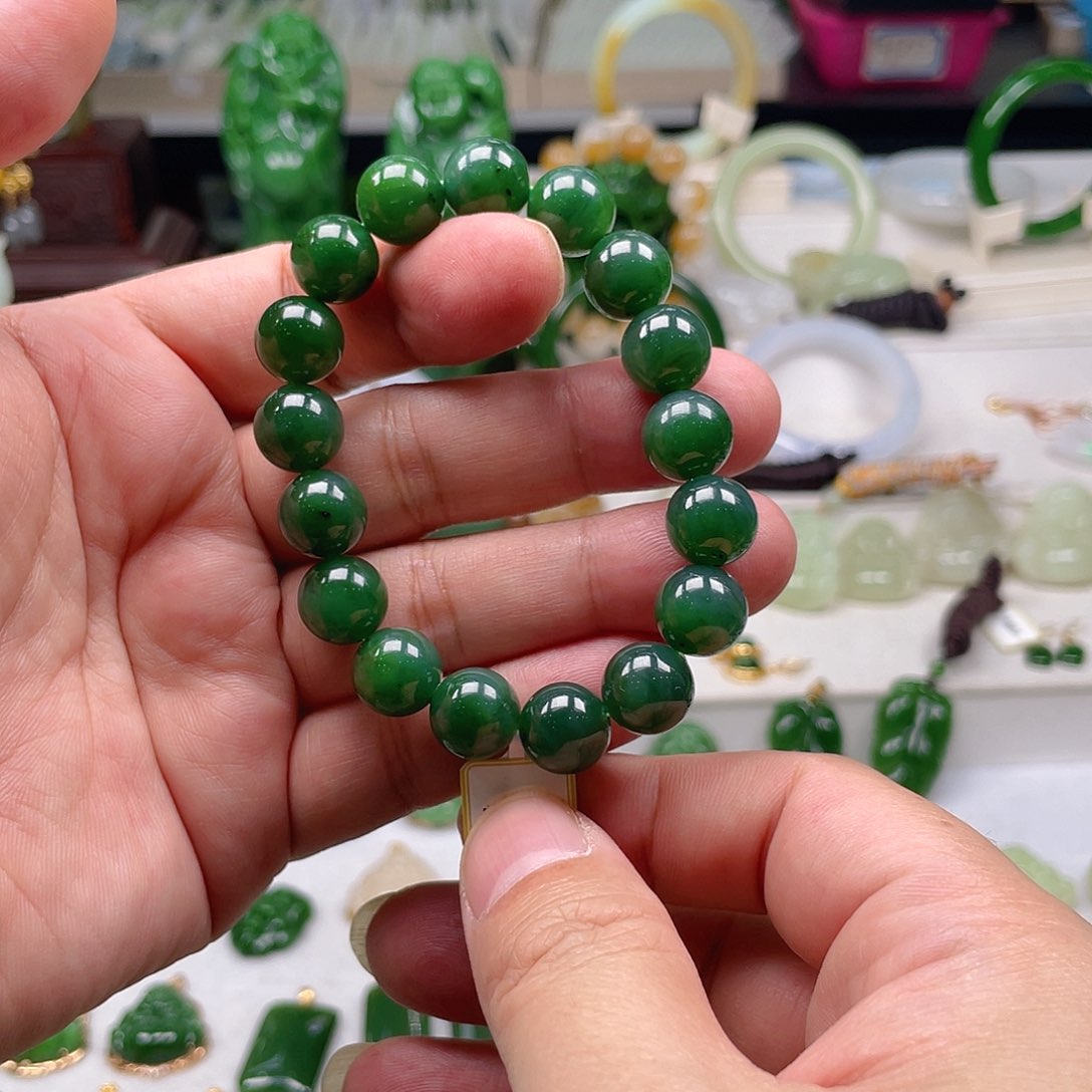 未镶嵌手链和田玉（碧玉）