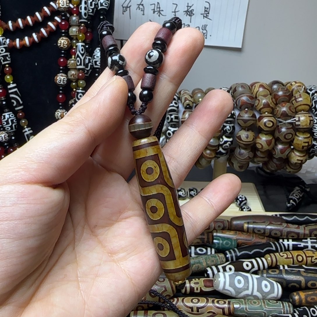 玛瑙/玉髓合金颈饰