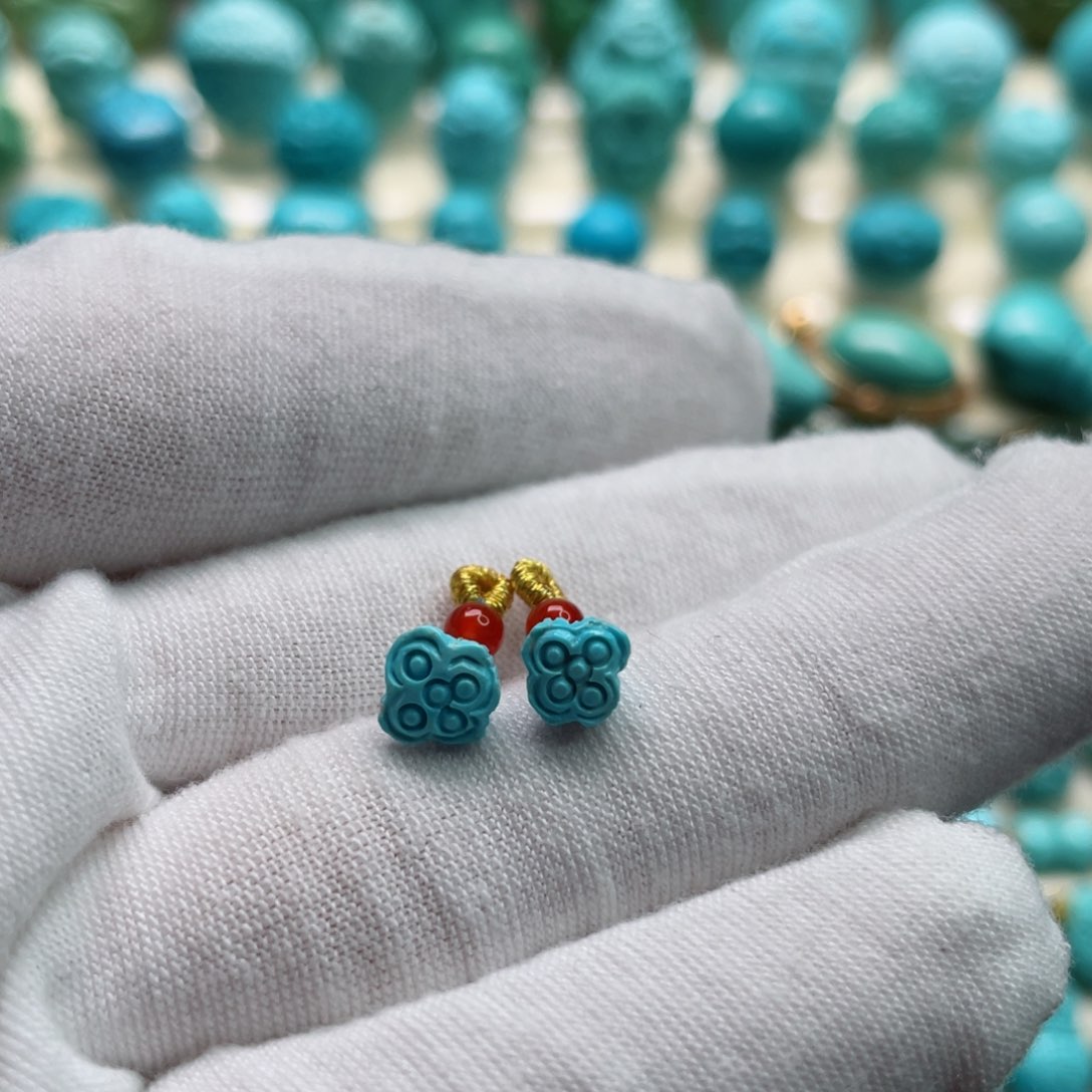 南红玛瑙颈饰未镶嵌