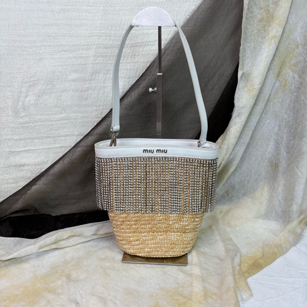 95新 MIU MIU/缪缪 流苏钻链草编单肩包