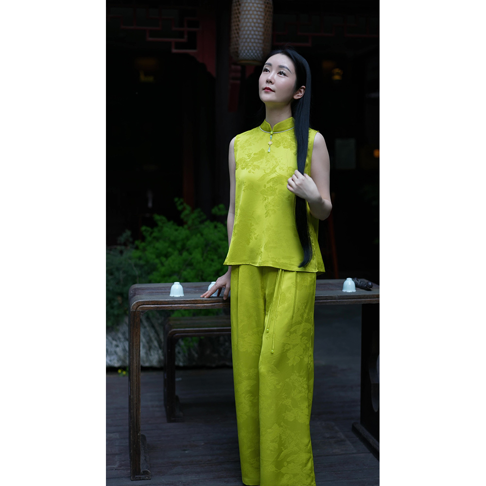 【芷兮】夏季绿色新中式立领暗纹提花无袖时尚气质长款套装