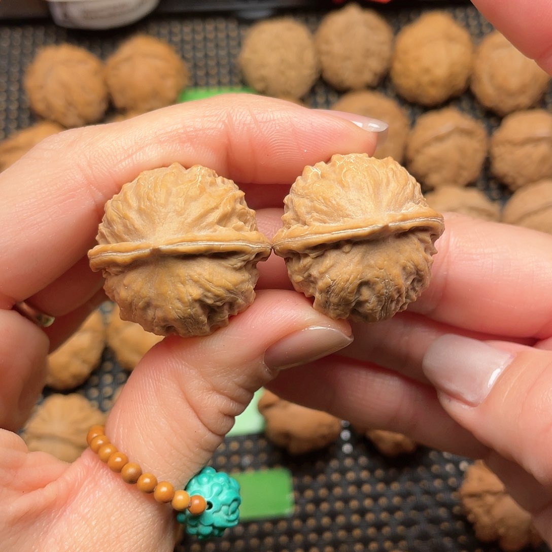 文玩核桃吊坠28尺全品水晶小肉包0007