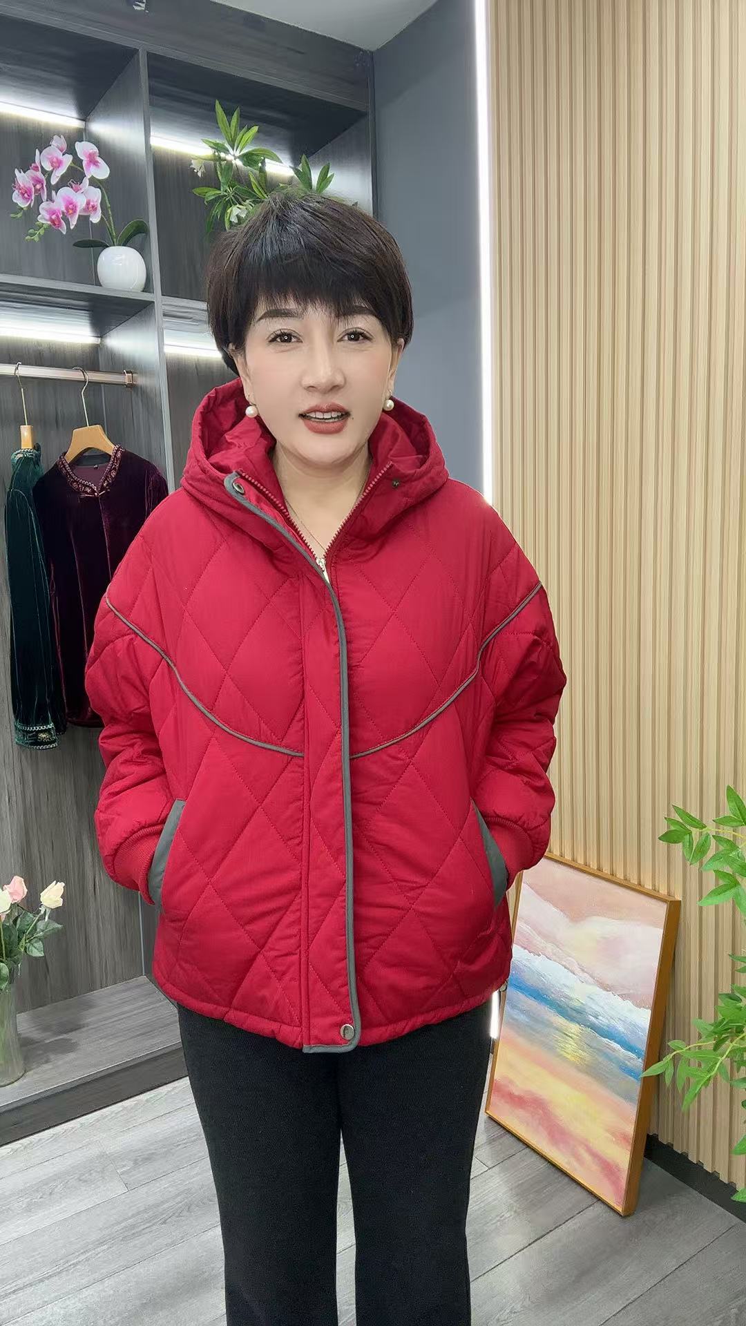 纯色菱形格外套   时尚休闲连帽