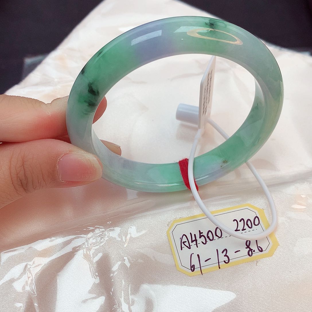 翡翠手镯未镶嵌天然缅甸翡翠A货