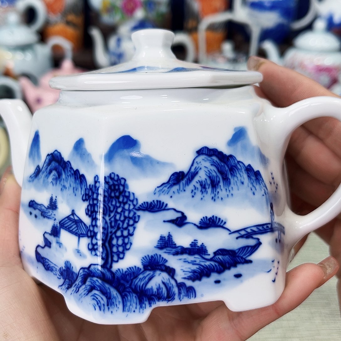 盖碗景德镇哈哈哈哈哈哈