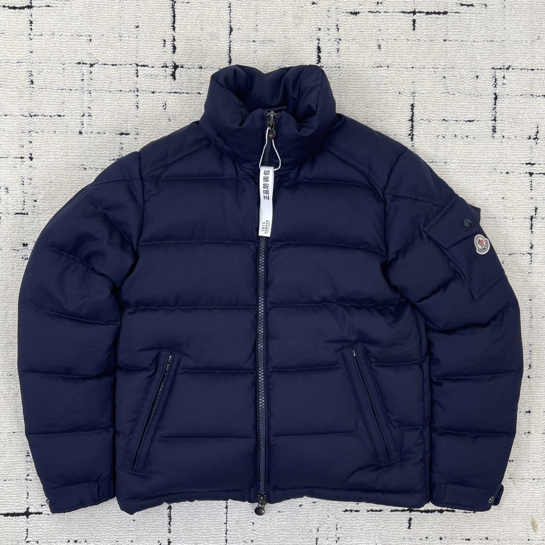 99新 MONCLER MONTGENEVRE 深蓝色羊毛款羽绒服 2码 1815