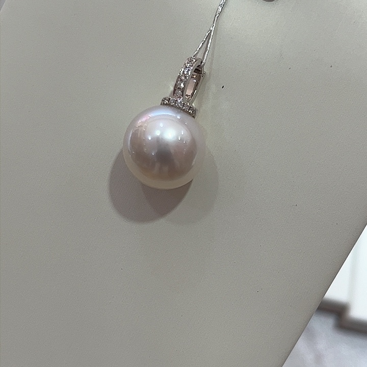 海水珍珠吊坠(不含链)18K金镶嵌13mm