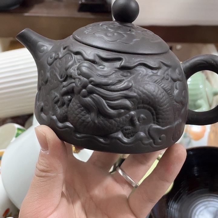 陶瓷茶具全部清清完回家过年