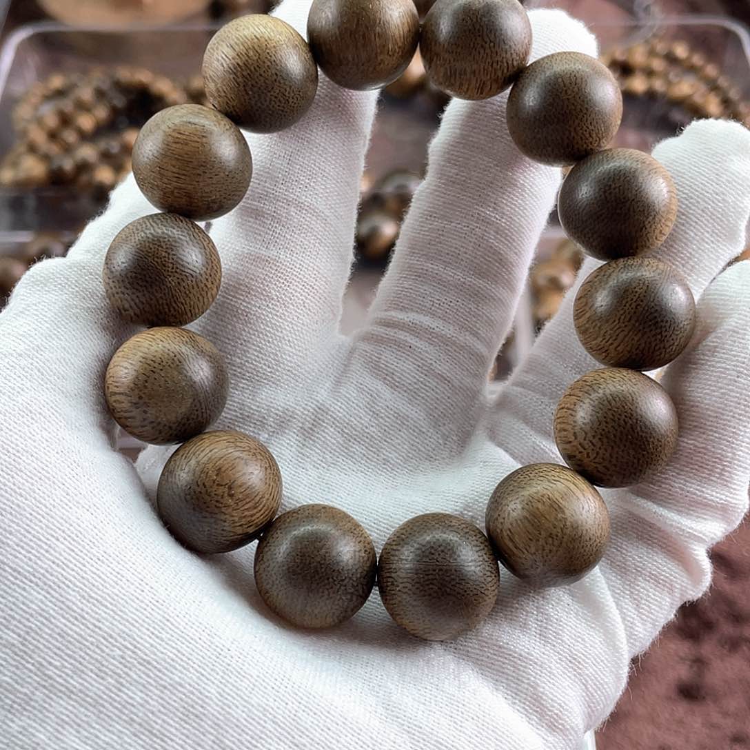 沉香手串?****风越南芽庄白棋